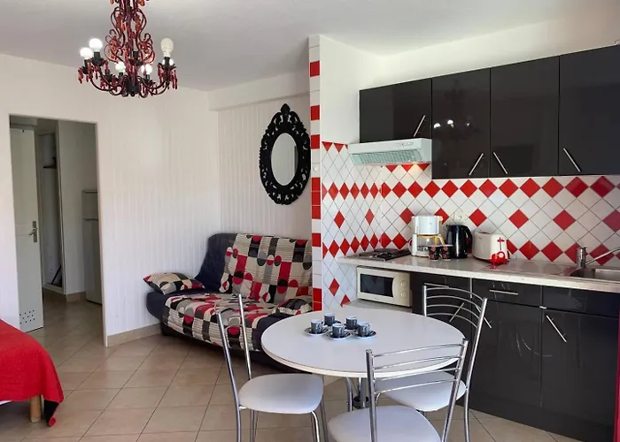 537 2 Pers Heliopolis E - Rez-de-chaussee 公寓